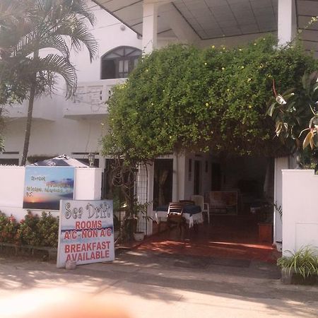 Sea Drift Hotel Negombo Esterno foto