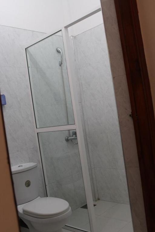 Sea Drift Hotel Negombo Esterno foto
